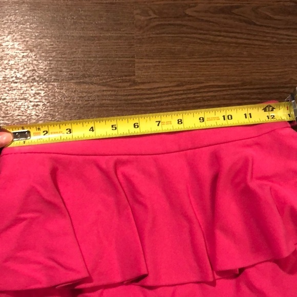 Alice + Olivia Roset Pink Peplum Pencil Skirt 0 - Picture 6 of 7